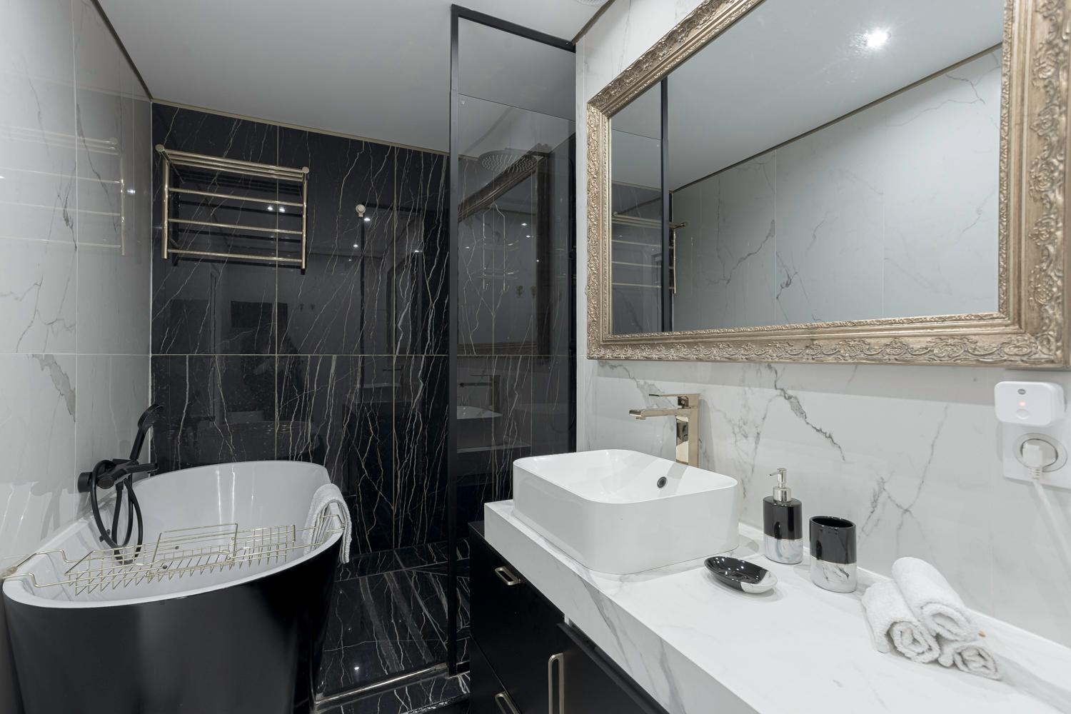 Luxury Maubourg - Vue Mer - Croisette 50M Plage - Clim - Terrasse Cannes Buitenkant foto